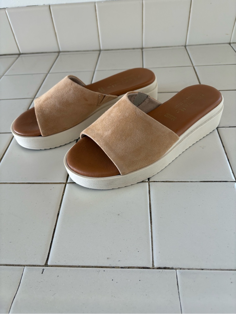Suede Slide Platform Sandals - Taupe